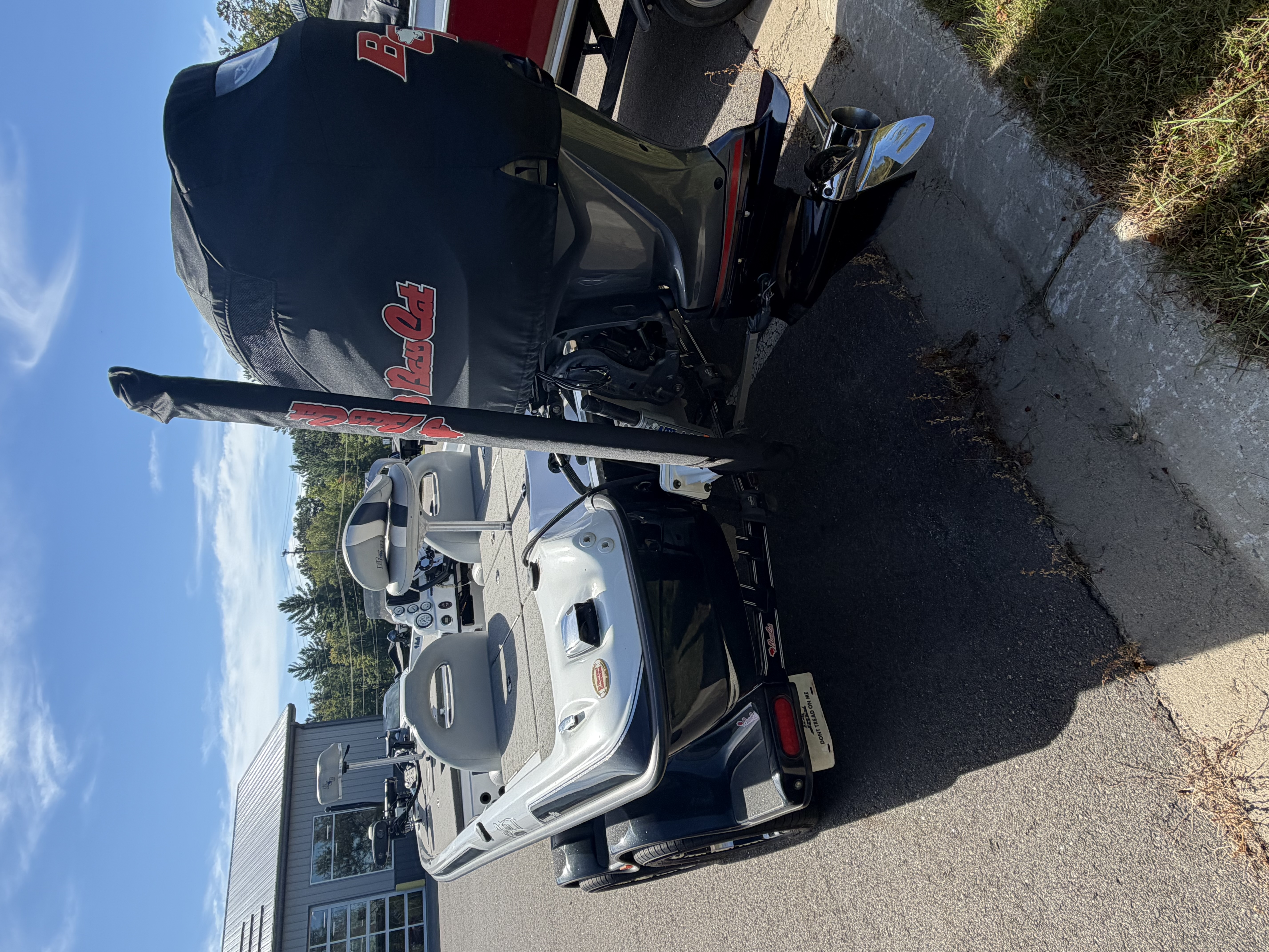 2017 BassCat Pantera II Boat