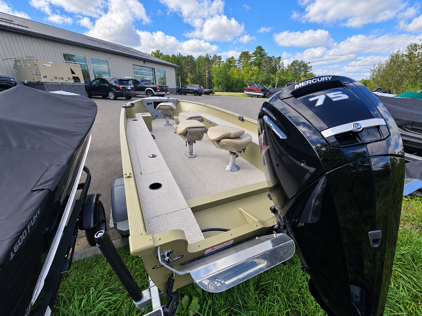 2021 Lund 1800 ALASKAN TILLER Boat