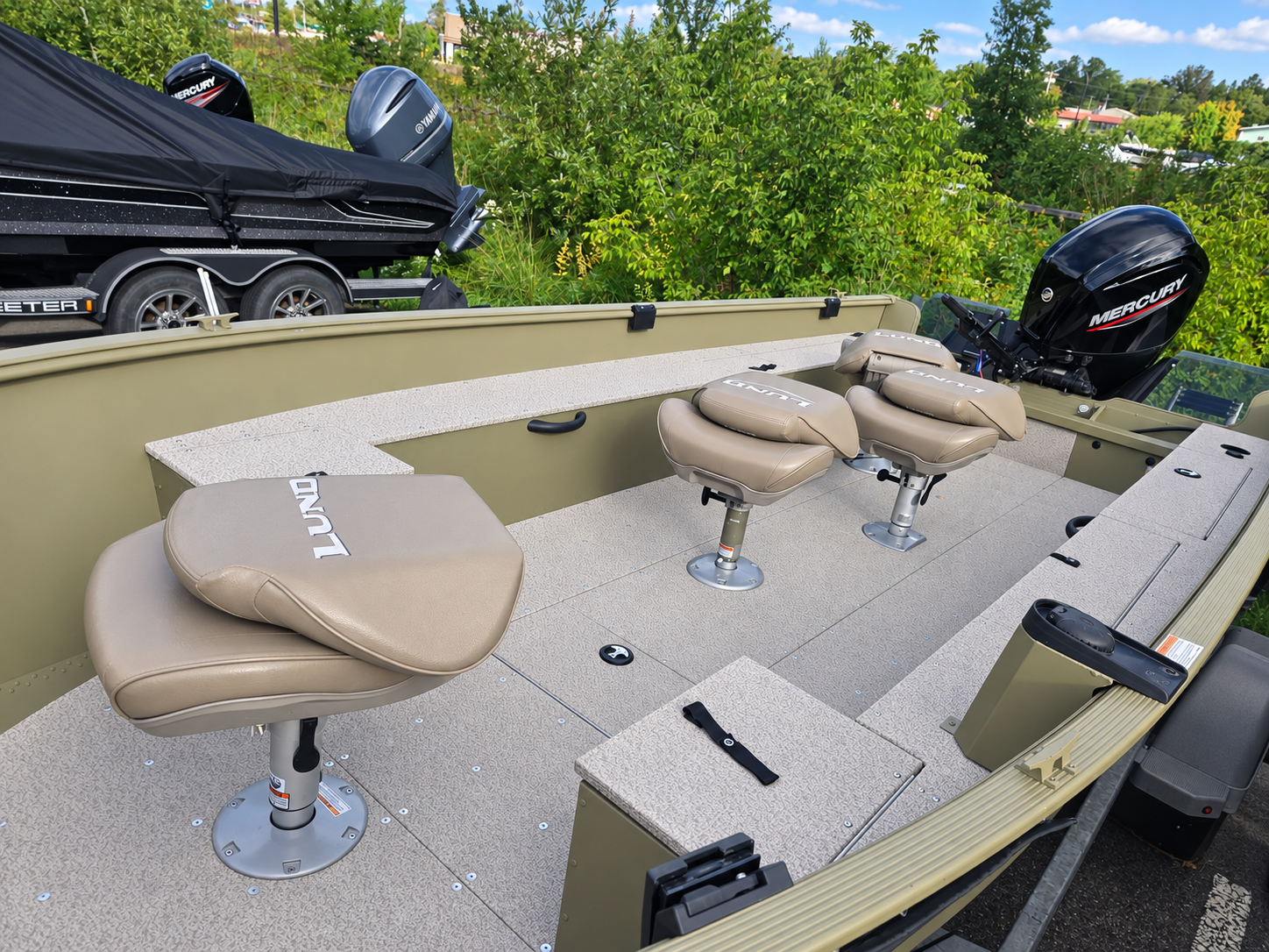 2021 Lund 1800 ALASKAN TILLER Boat