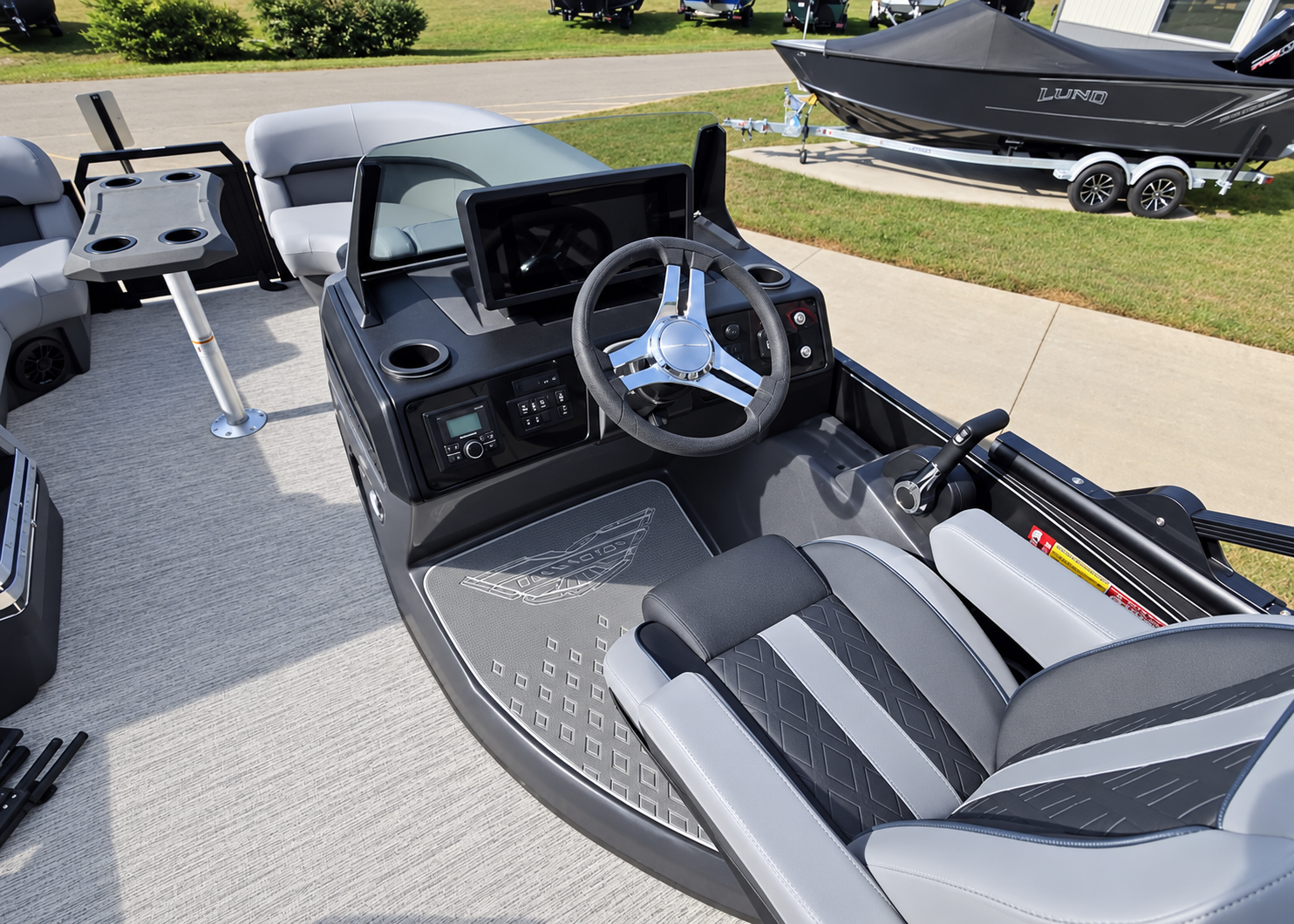 2026 BENNINGTON 22MFBSF TRI TOON PONTOON