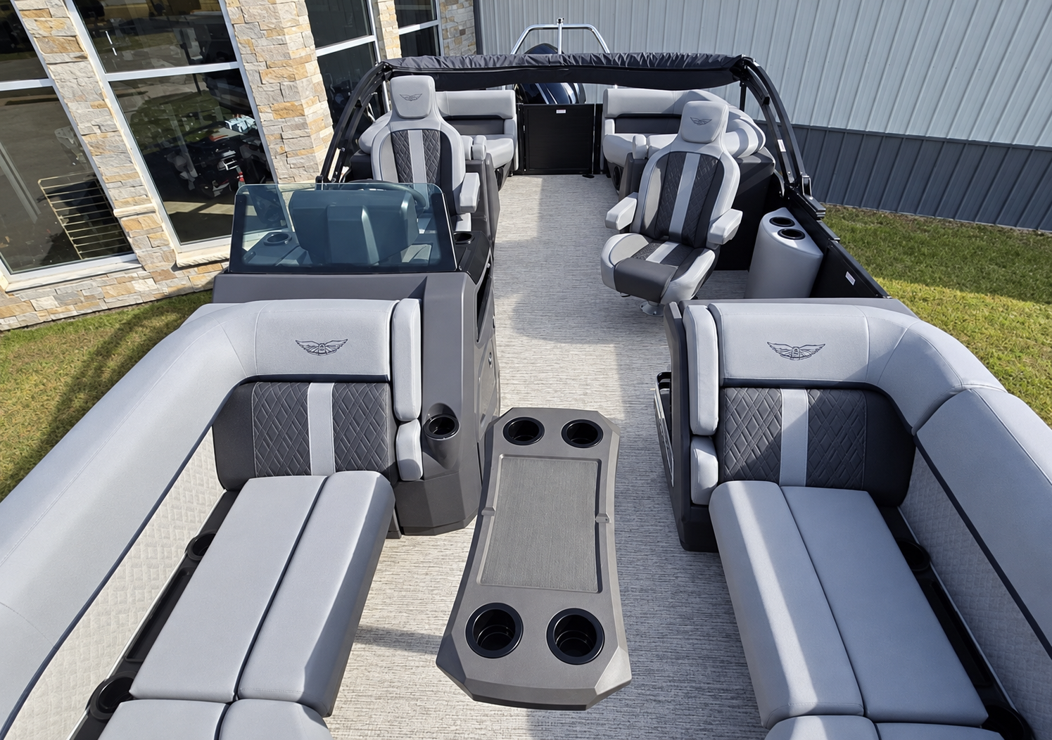 2026 BENNINGTON 22MFBSF TRI TOON PONTOON
