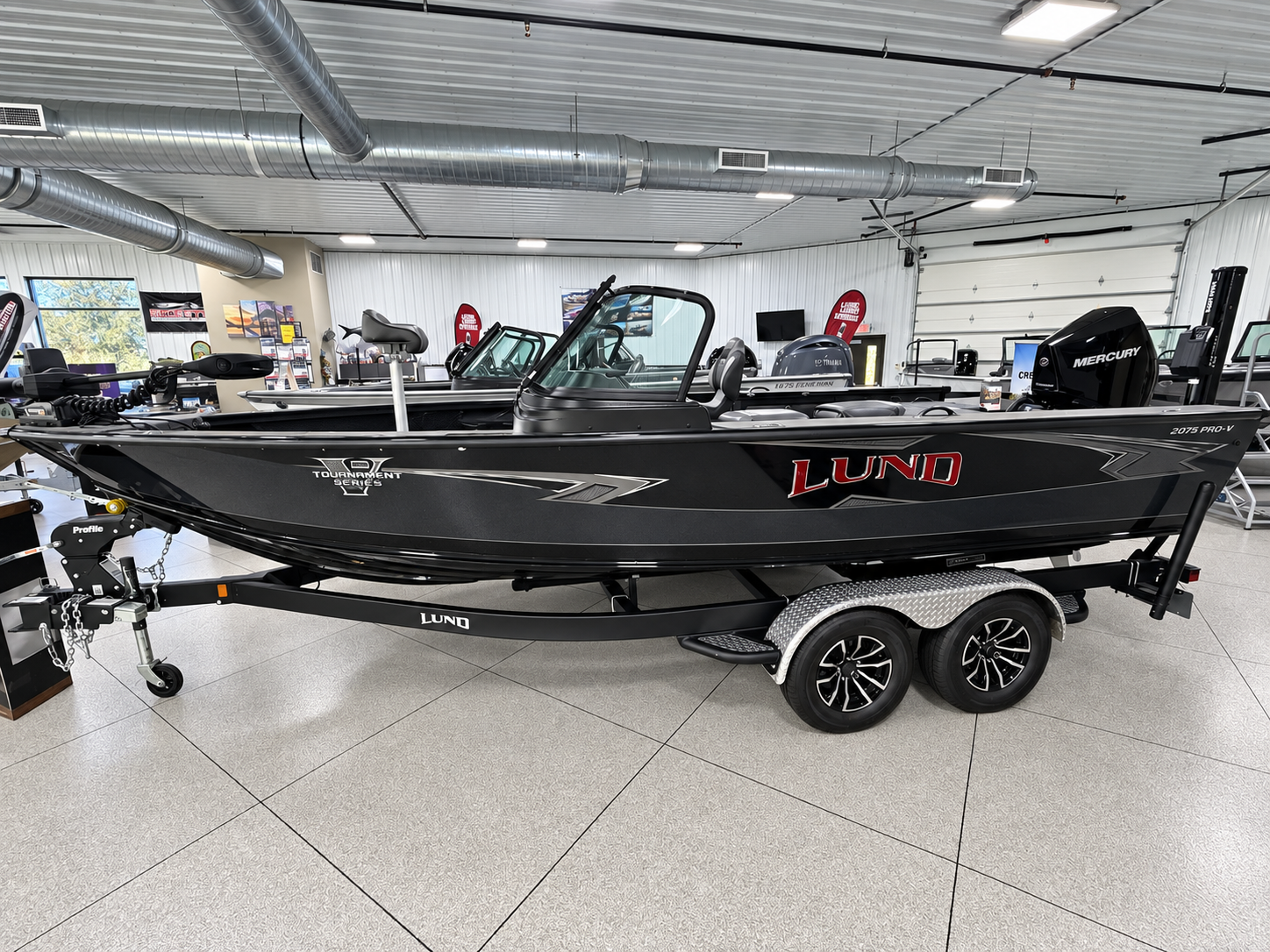 2026 Lund 2075 Pro-V Boat