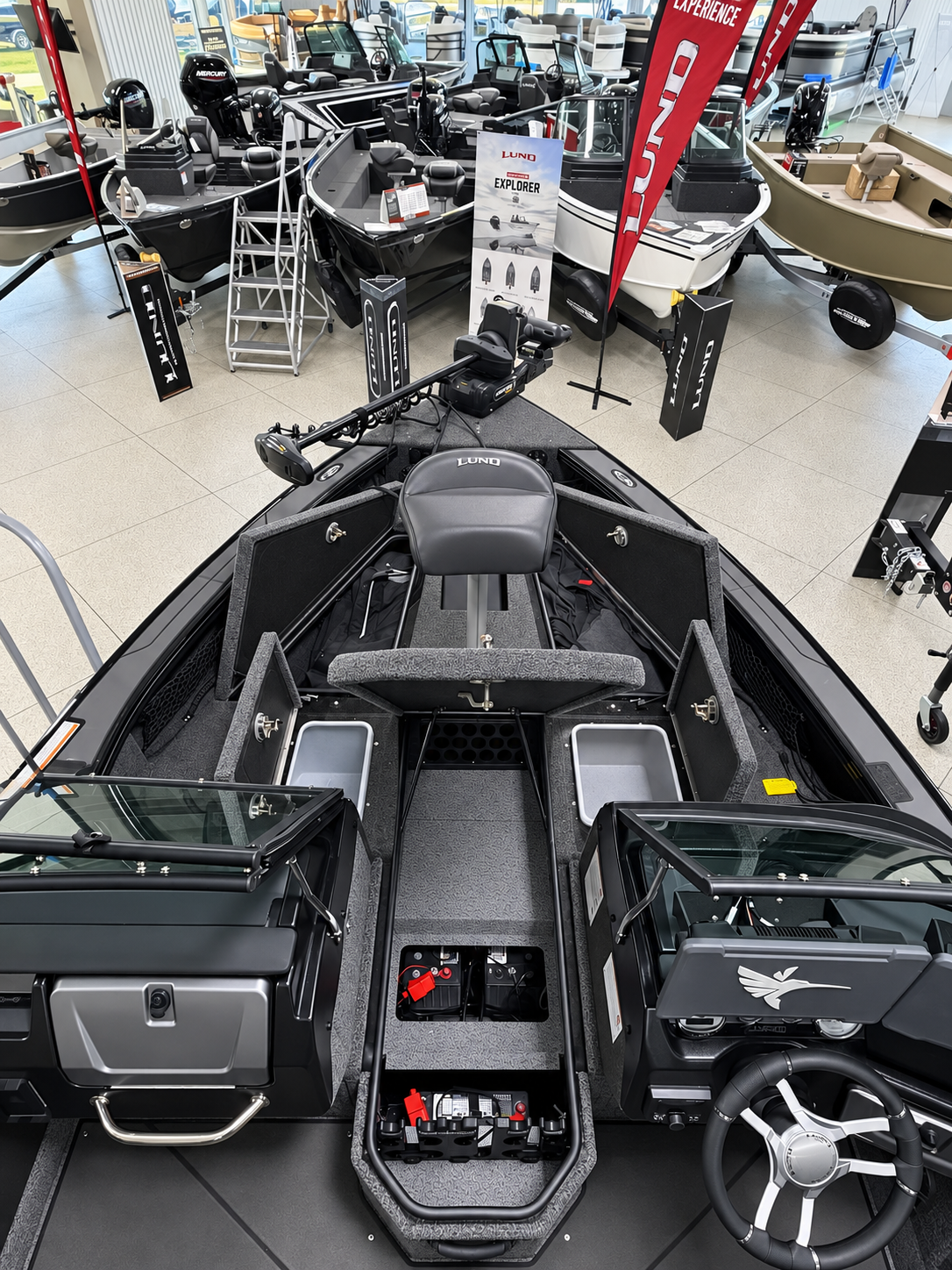 2026 Lund 2075 Pro-V Boat