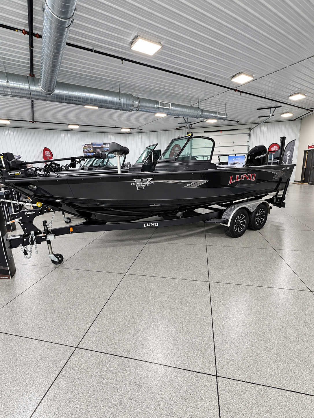 2026 Lund 2075 Pro-V Boat