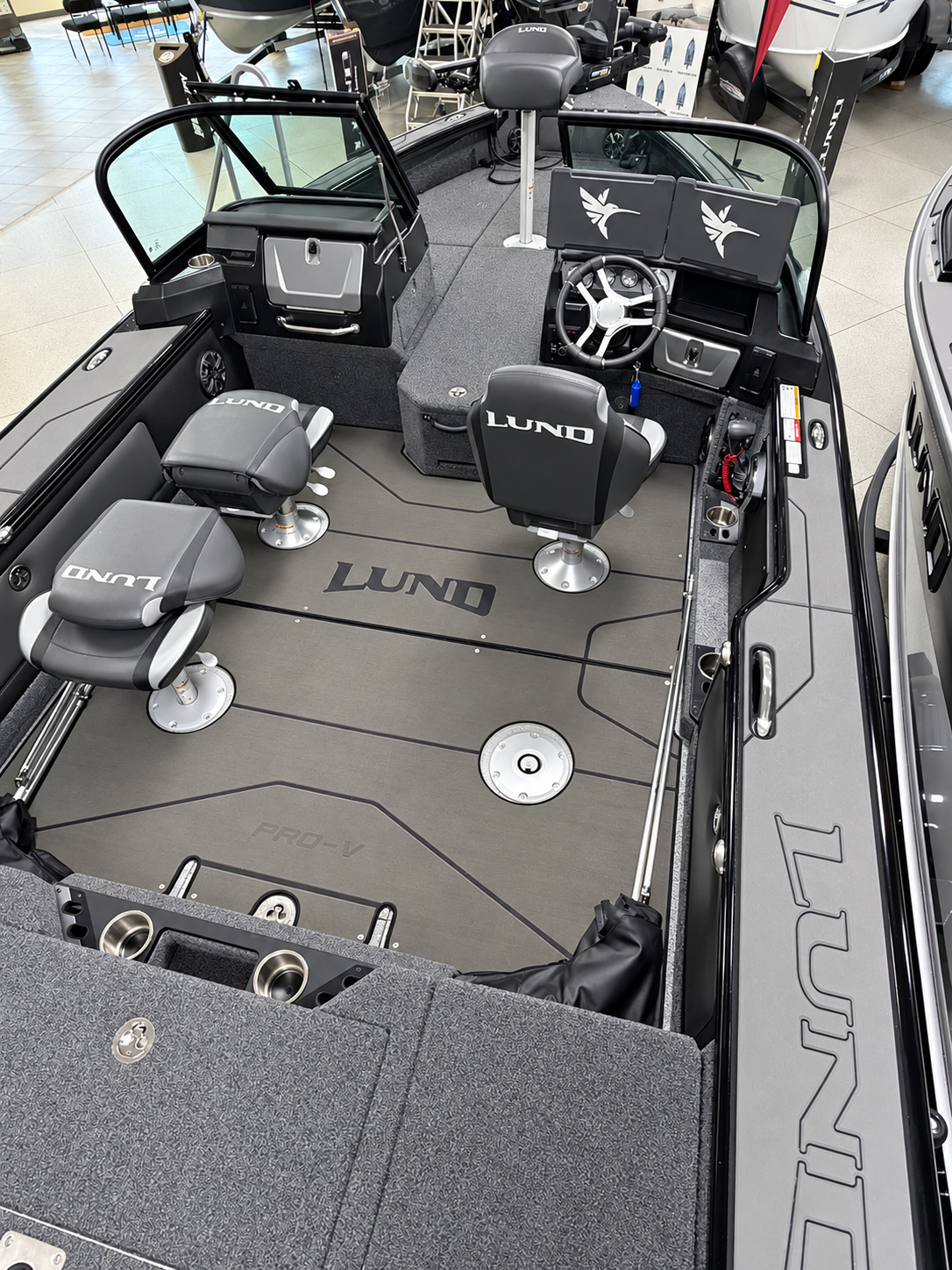 2026 Lund 2075 Pro-V Boat