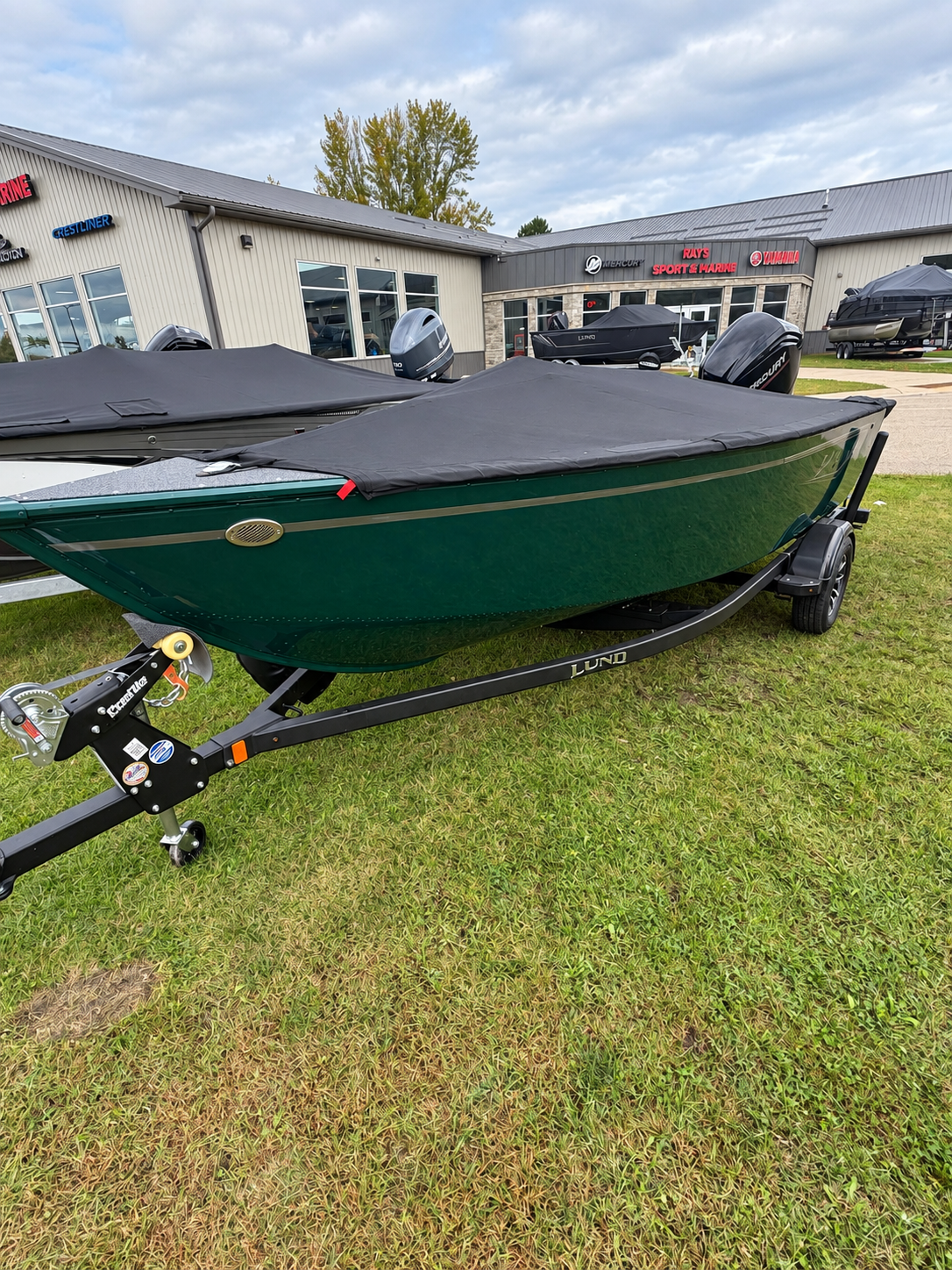 2027 Lund 1650 REBEL XL SS Boat