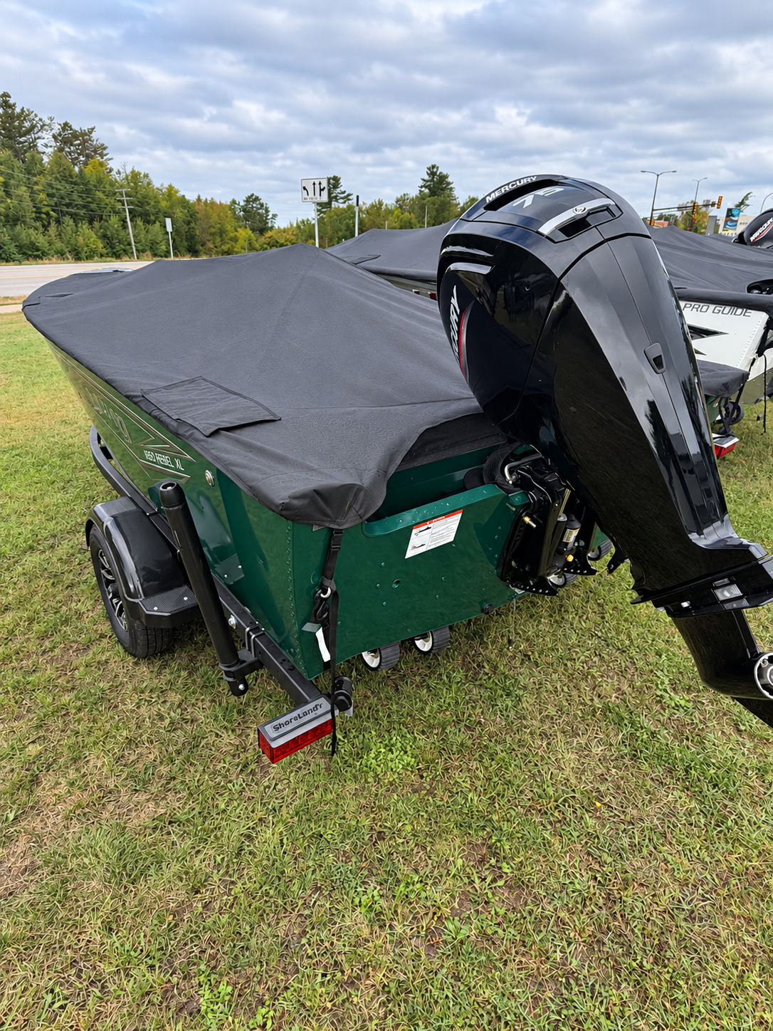 2027 Lund 1650 REBEL XL SS Boat